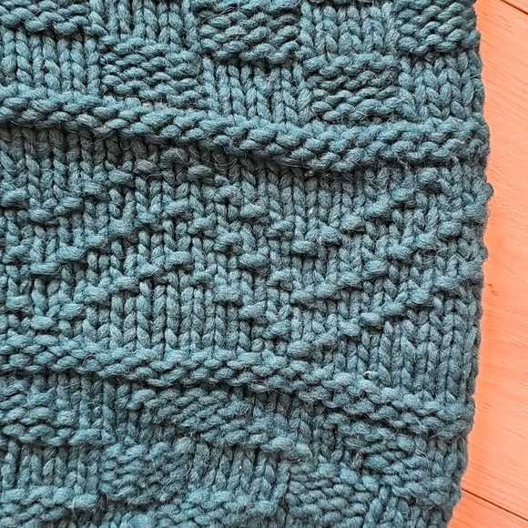 Wool Fishermancore Pattern Knit Chunky Wool Oversized Sweater "One Size" - Picture 5 of 14